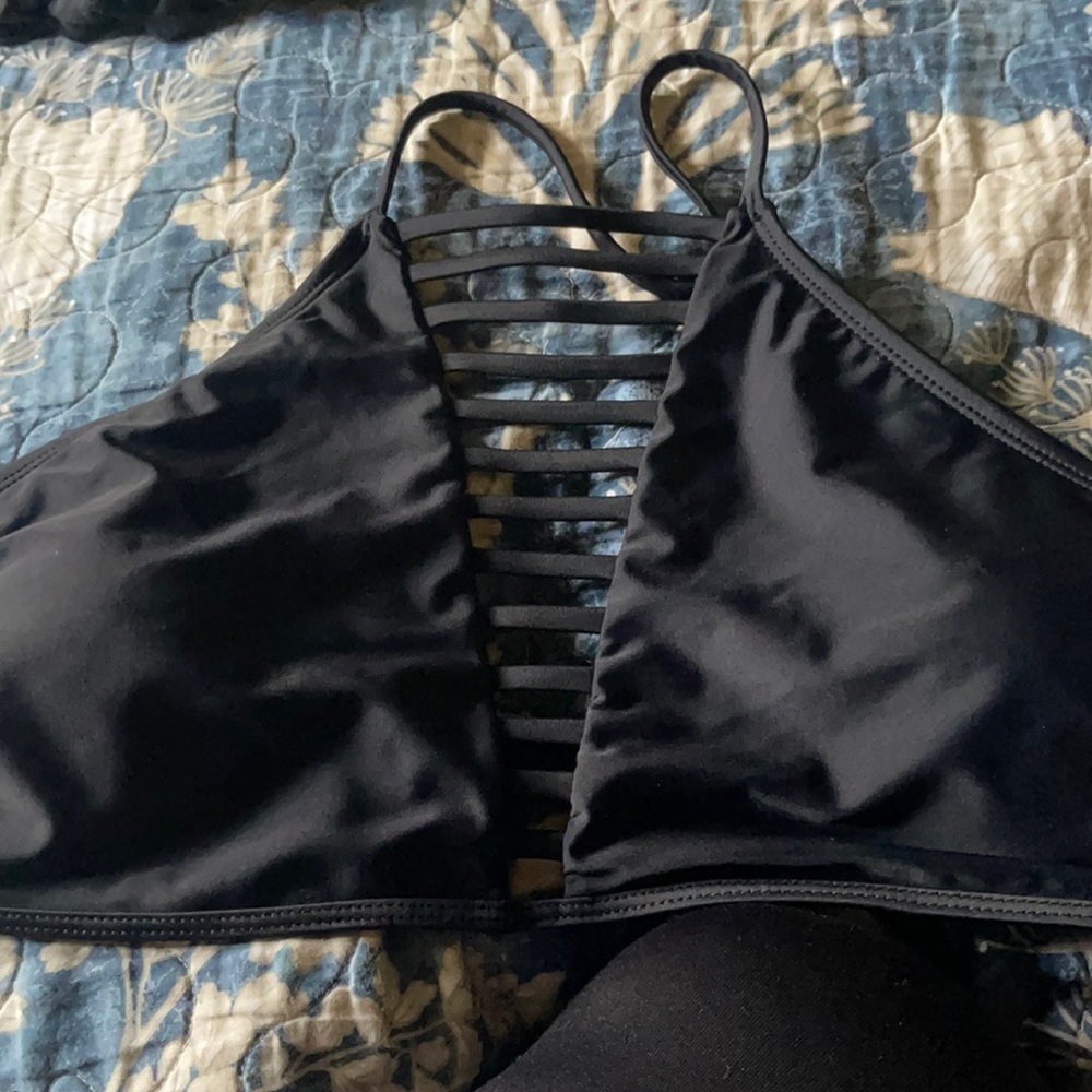 bikini top , very cute size xl
